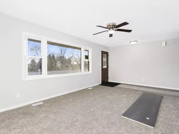 920 W Kennedy RD, Braidwood, IL 60408