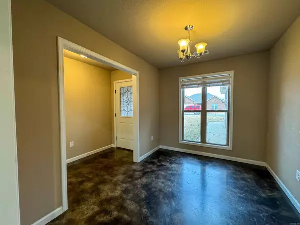 1100 Ava Lane, Paragould, AR 72450