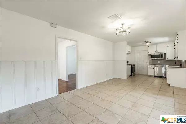 2141 Hermanson DR, Waco, TX 76710