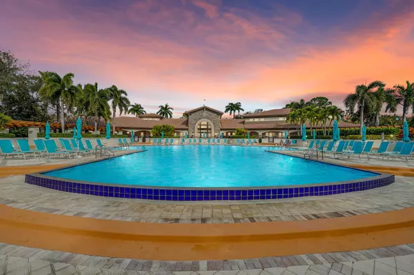 1618 Nature CT, Palm Beach Gardens, FL 33410