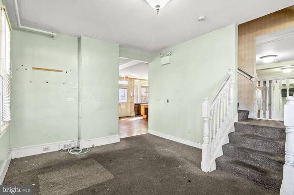 35-37 W BARBER AVE, Woodbury, NJ 08096