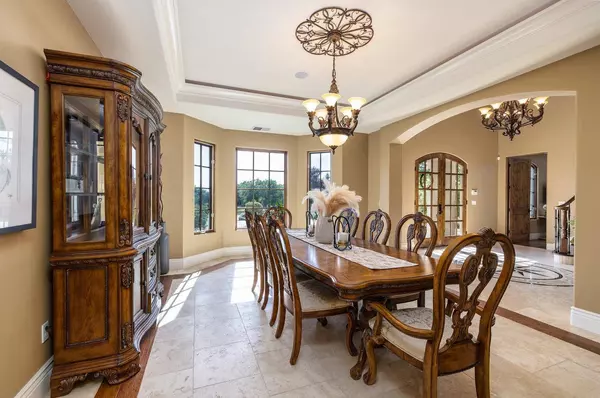 8497 Cedarhill CT, Loomis, CA 95650