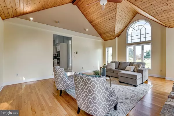 106 GOLF CT, Stevensville, MD 21666