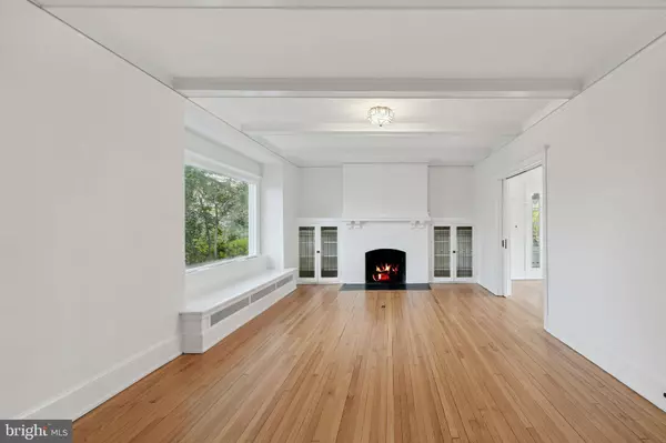 3802 MILITARY RD NW, Washington, DC 20015