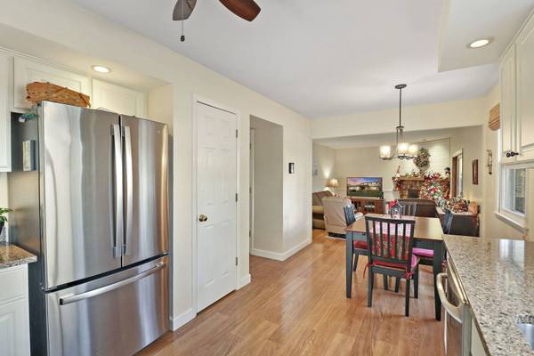 757 Hillside AVE, Antioch, IL 60002