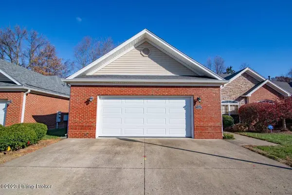 7506 Autumn Pointe Dr, Louisville, KY 40214