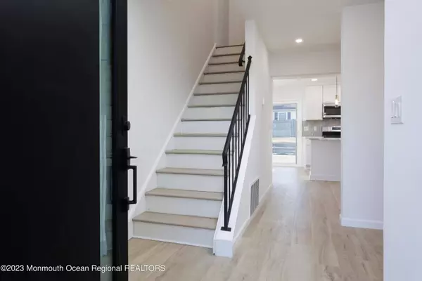 501 Gudvangen Street, Toms River, NJ 08753