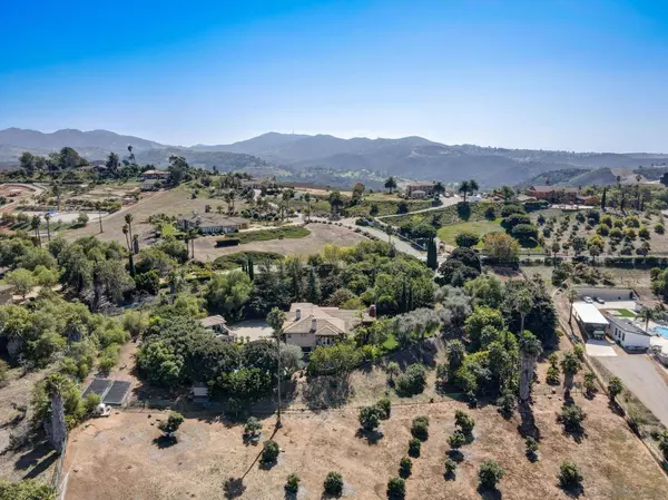 30431 Villa Toscana Rd, Bonsall, CA 92003