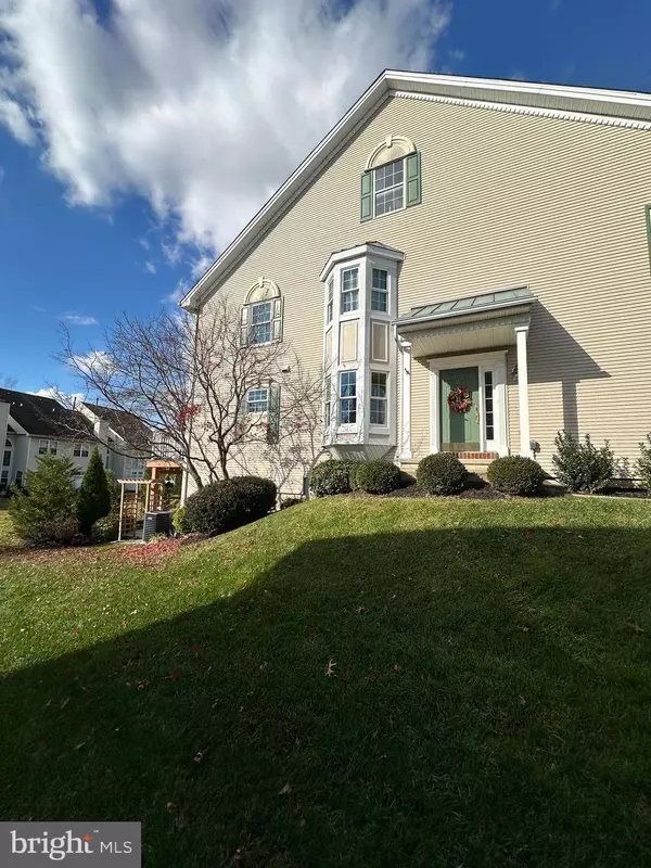 25 LA COSTA DR, Blackwood, NJ 08012