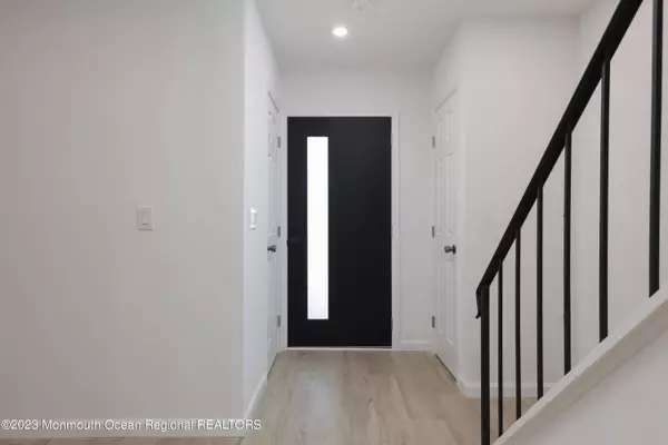 501 Gudvangen Street, Toms River, NJ 08753