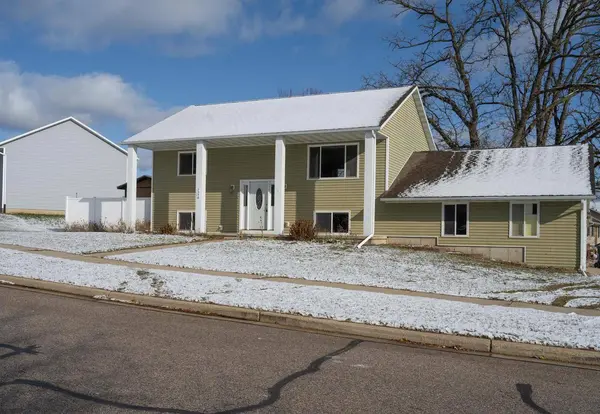 2350 Ernstmeyer Road, Reedsburg, WI 53959