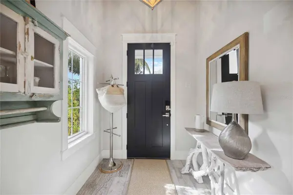 407 PINE AVE, Anna Maria, FL 34216