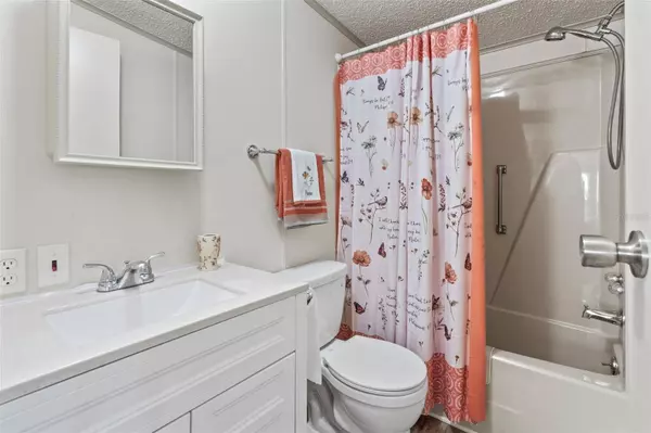 6251 FALCON DRIVE, Englewood, FL 34224