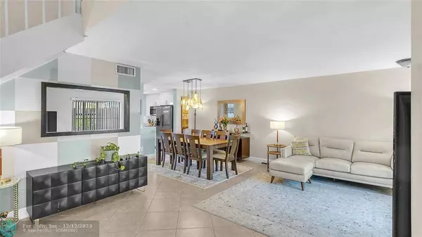 11378 NW 15th Ct  #11378, Pembroke Pines, FL 33026