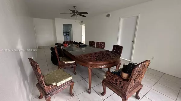 6720 Arbor Dr #208, Miramar, FL 33023