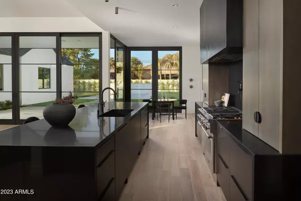 5434 E Flower Street, Phoenix, AZ 85018