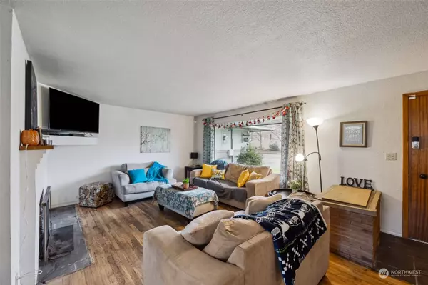 2425 I ST NE, Auburn, WA 98002