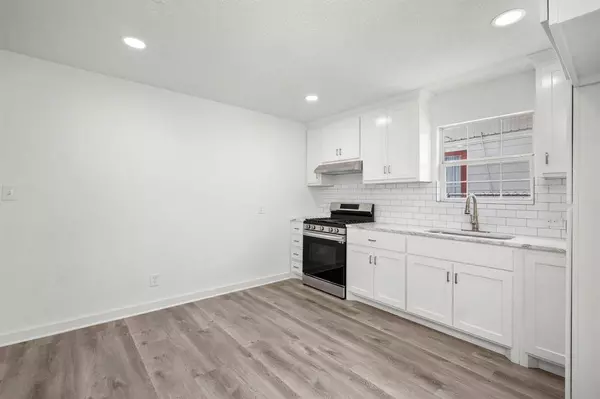 3426 Milbrad ST, Houston, TX 77026