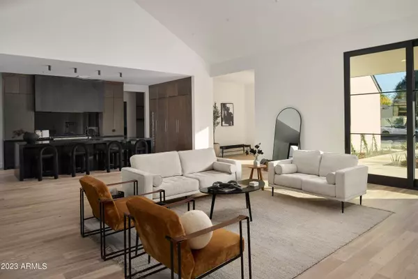 5434 E Flower Street, Phoenix, AZ 85018