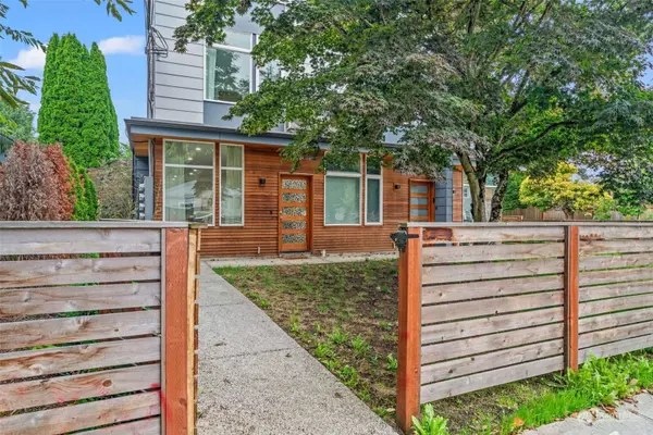 1058 S Cloverdale ST #A, Seattle, WA 98108