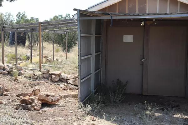 0 Cedar ST, Seligman, AZ 86337