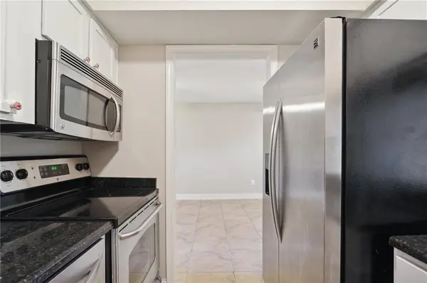 318 LAKE MARINA AVE #104, New Orleans, LA 70124