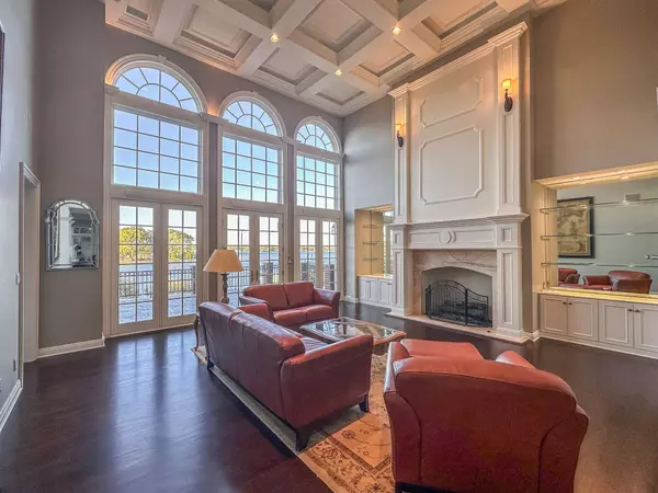 9062 Bay Breeze CT, Indianapolis, IN 46236