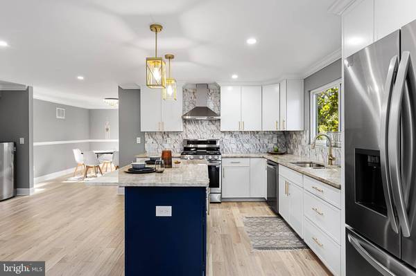 642 CHESTER AVE, Moorestown, NJ 08057