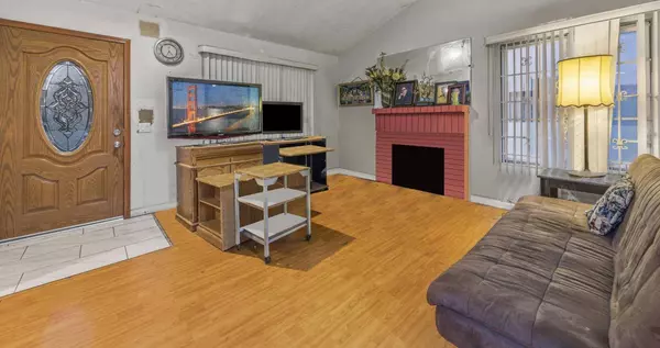 1164 Creston LN, San Jose, CA 95122