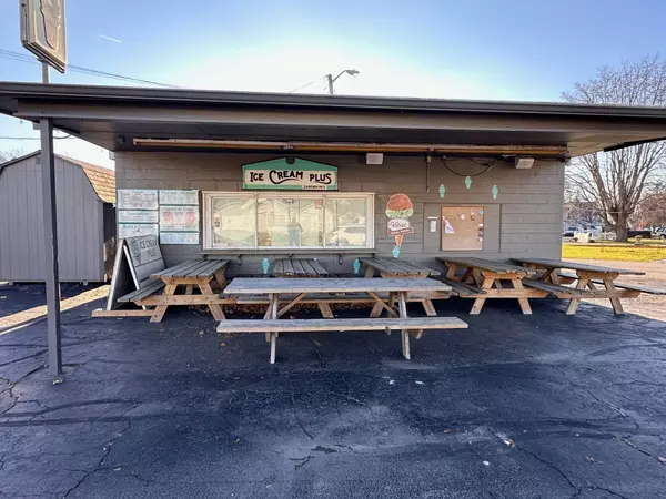 201 E Pendleton AVE, Lapel, IN 46051