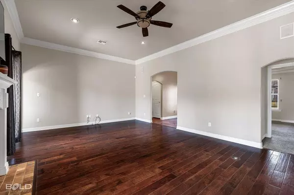 9067 Cottage Ridge Drive, Shreveport, LA 71106