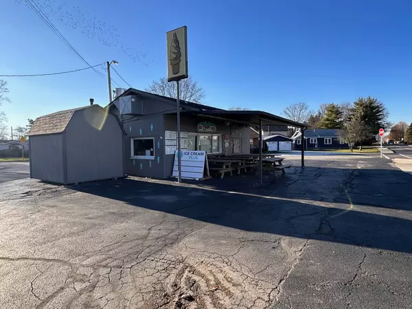 201 E Pendleton AVE, Lapel, IN 46051