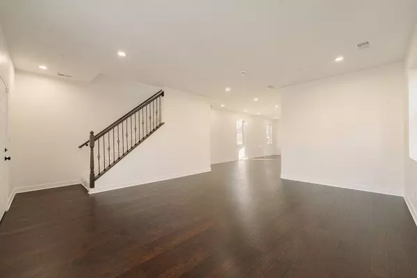 2821 140th ST, Blue Island, IL 60406