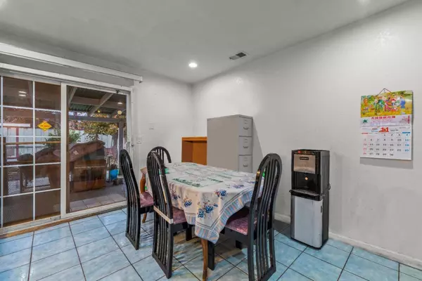 1164 Creston LN, San Jose, CA 95122