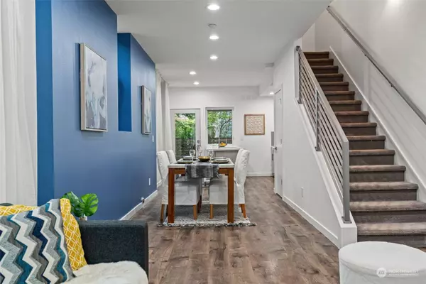 1058 S Cloverdale ST #A, Seattle, WA 98108