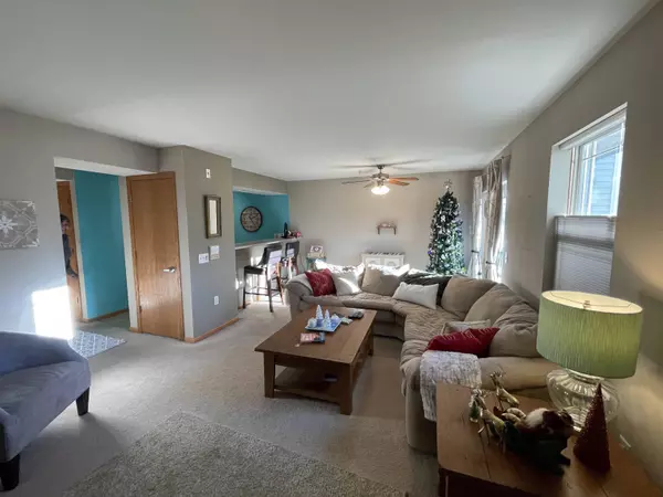 2824 Pleasant View Road #102, Middleton, WI 53562