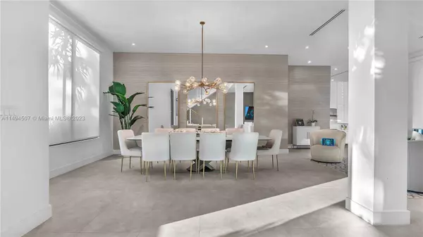 13185 Ortega Ln, North Miami, FL 33181