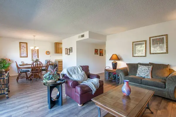 9160 Madison AVE, Fair Oaks, CA 95628