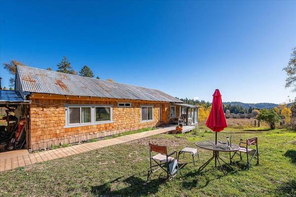 1354 S Basin Dr, Colville, WA 99114