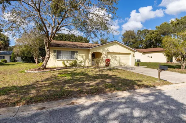 12711 WILLOWDALE WAY, Hudson, FL 34667