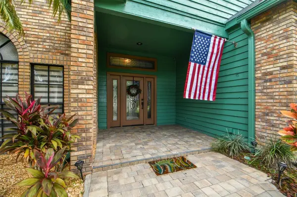 1521 HOLLEMAN DR, Valrico, FL 33596