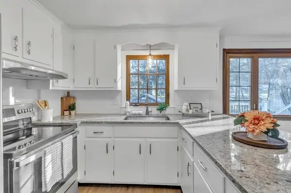 127 Northridge Rd, Westfield, MA 01085