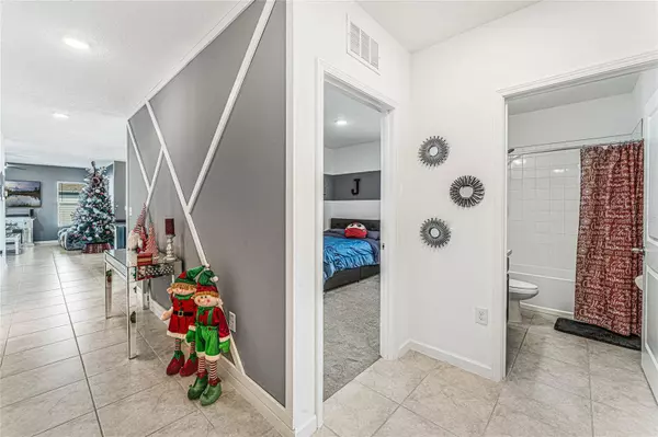 523 TAFT DR, Davenport, FL 33837