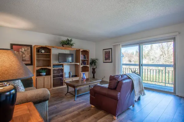 9160 Madison AVE, Fair Oaks, CA 95628