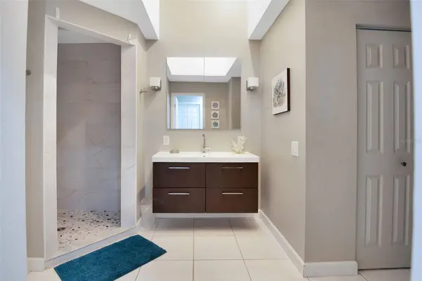 7214 WOODVILLE CRES, Orlando, FL 32819