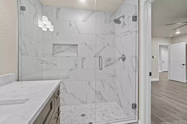 1007 POINSETTIA, San Antonio, TX 78202-2639