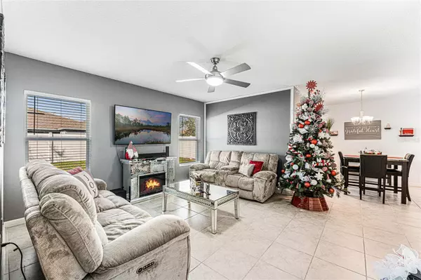 523 TAFT DR, Davenport, FL 33837