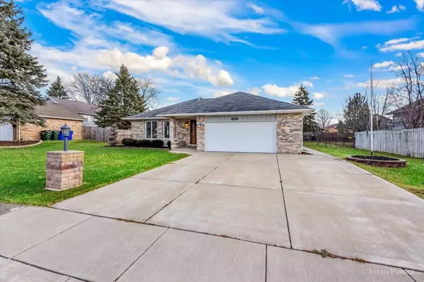 20341 S Cobble Stone Court, Frankfort, IL 60423