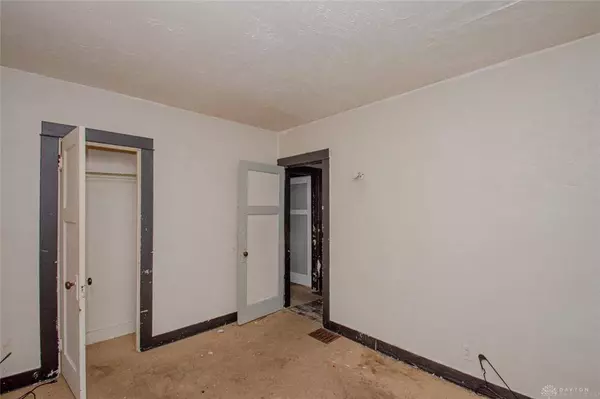 1056 Walton Avenue, Dayton, OH 45402