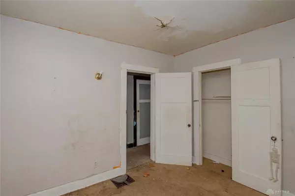 1056 Walton Avenue, Dayton, OH 45402